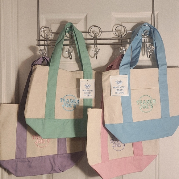 NWT Trader Joe’s Pastel Canvas Tote Mini Bags (Set of 4) SAME DAY SHIPPING - Picture 3 of 3
